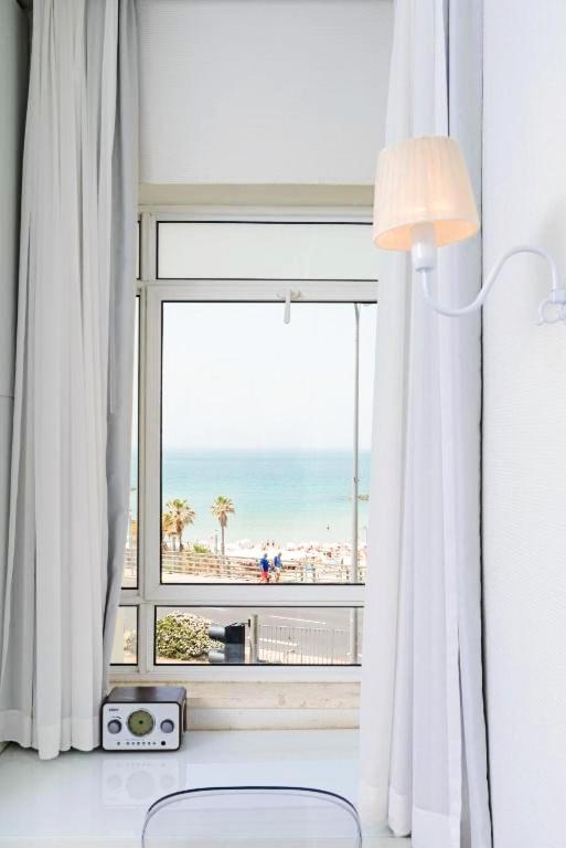 Olive Gordon By The Beach Tel Aviv Exterior photo