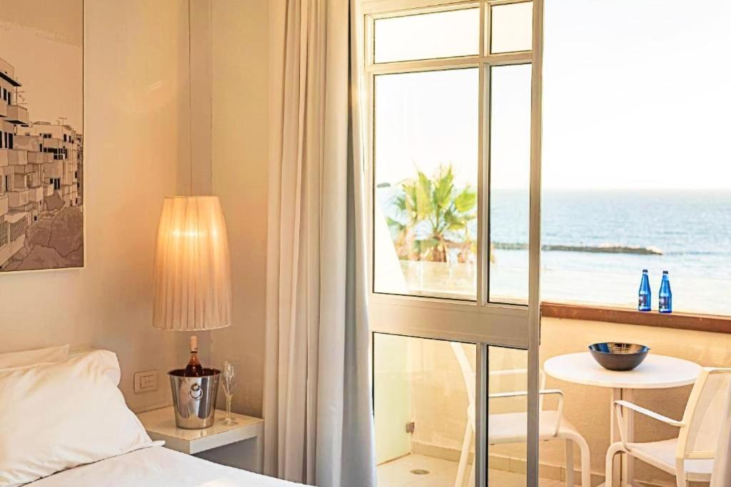 Olive Gordon By The Beach Tel Aviv Room photo